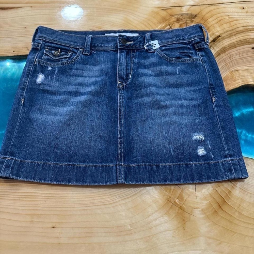 Old Navy‎ Womens Medium Wash Distressed Denim Mini Skirt Size 6 Blue Jean Skirt